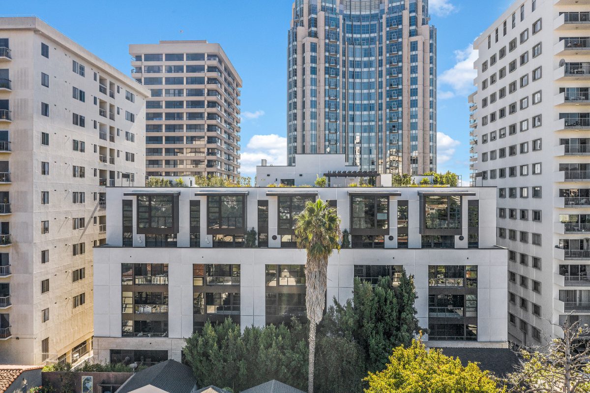 Corner Penthouse With City Views 10777 Wilshire Blvd #707, Los Angeles, CA 90024 